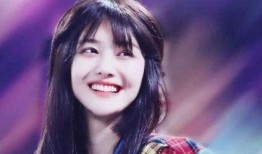 全娱乐圈都在吃瓜歌手