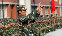 军训综艺爆料视频大全下载,揭秘军营生活精彩瞬间