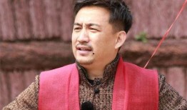 何炅爆料黄磊完整视频,完整视频曝光引热议